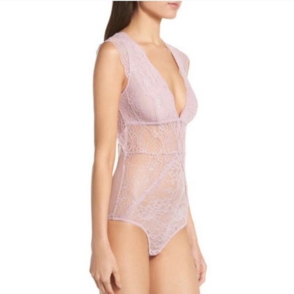 Sam Edelman Lace Dawn Pink Bodysuit - Picture 2 of 5